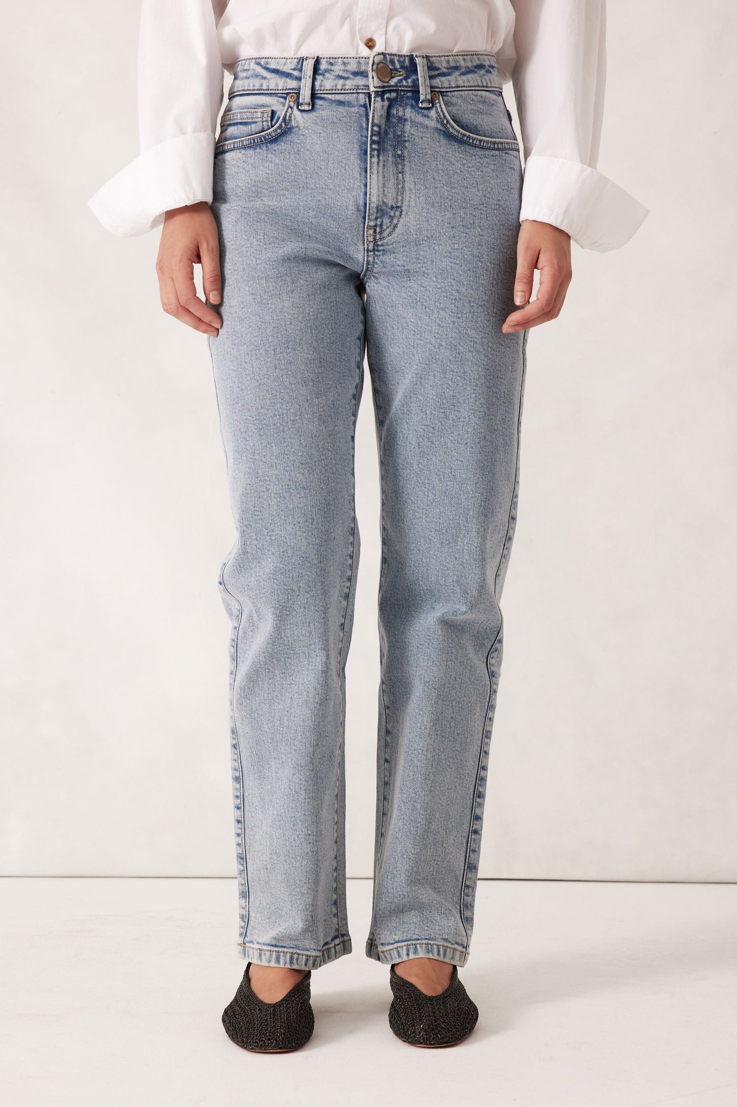 Blake Straight Leg Jean | Mid Vintage Blue