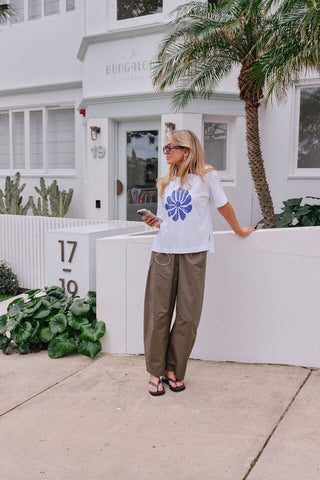 Stevie Slouchy Tee - White/Ceres Flora