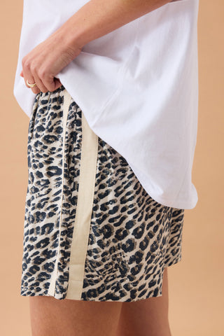 Mila Short leopard linen blend