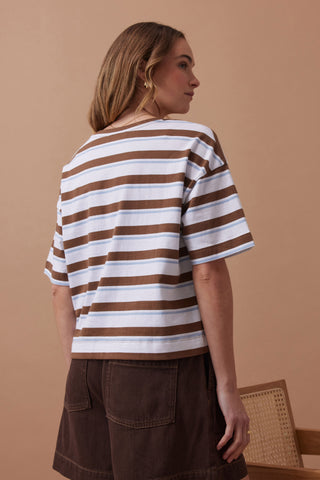 BOXY POCKET TEE white milk choc chalk stripe
