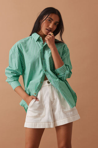 WEEKENDER SHORT/ FRESH ECRU