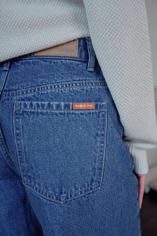 Leah Tapered Barrel Jean - Fresh Indigo
