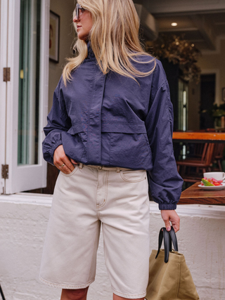 Olive Belted Denim Short - Fresh Sand, belt detail