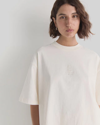 STAPLE EMBROIDERY TEE
